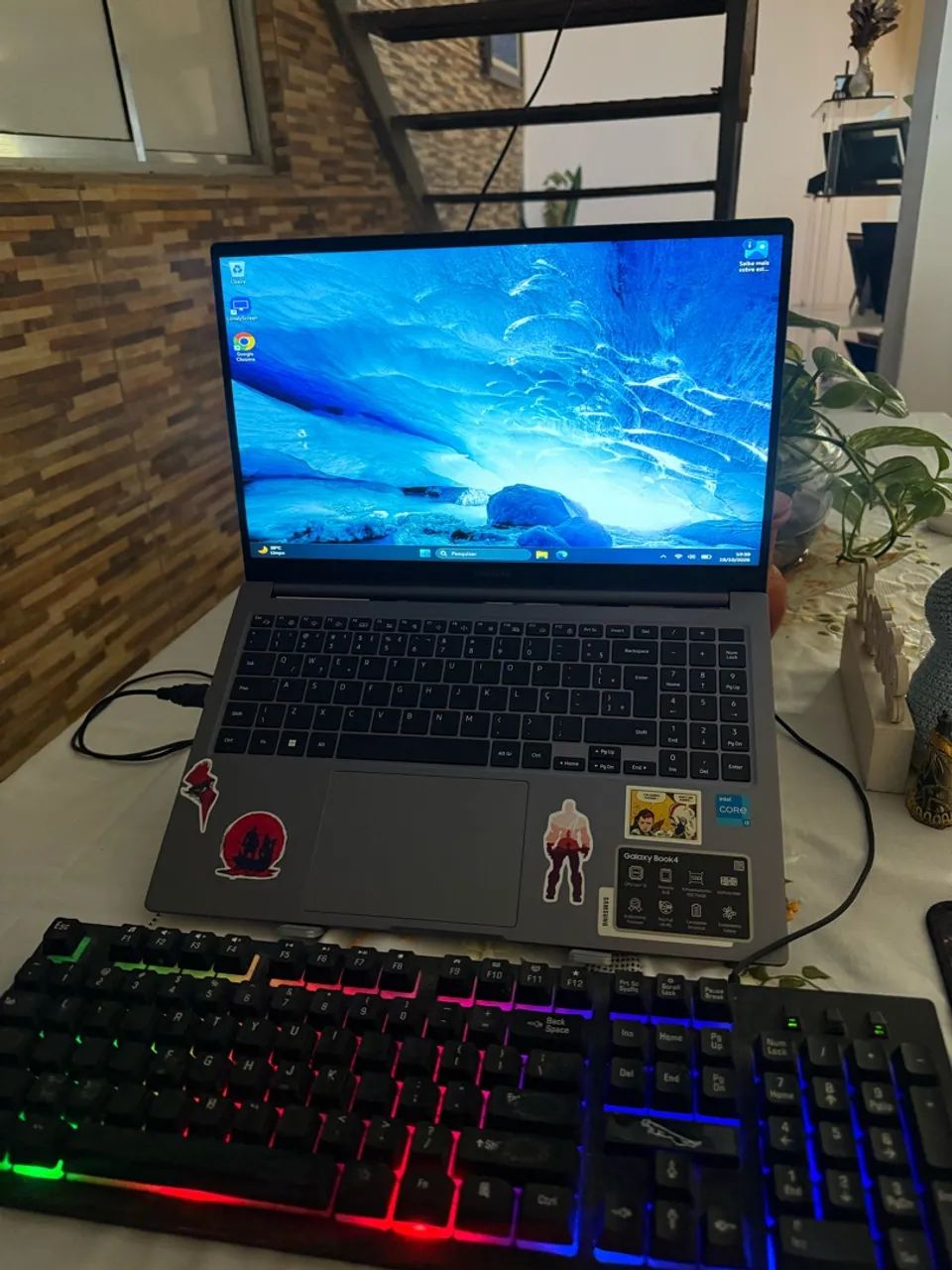 Notebook Galaxy Book 4 garantia até junho 2027 + Acessórios