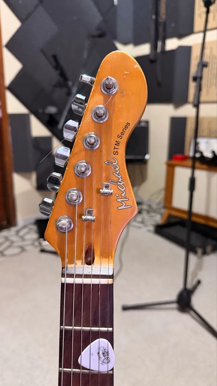 Guitarra Michael STM Séries com Upgrades Luthier - Foto 3