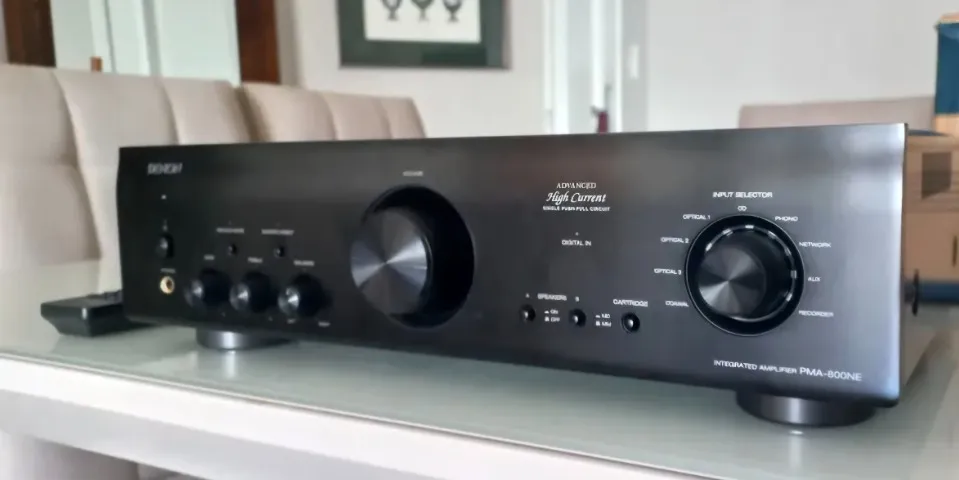 Amplificador Integrado Cambridge Audio Azur 740a - Aparelhos de