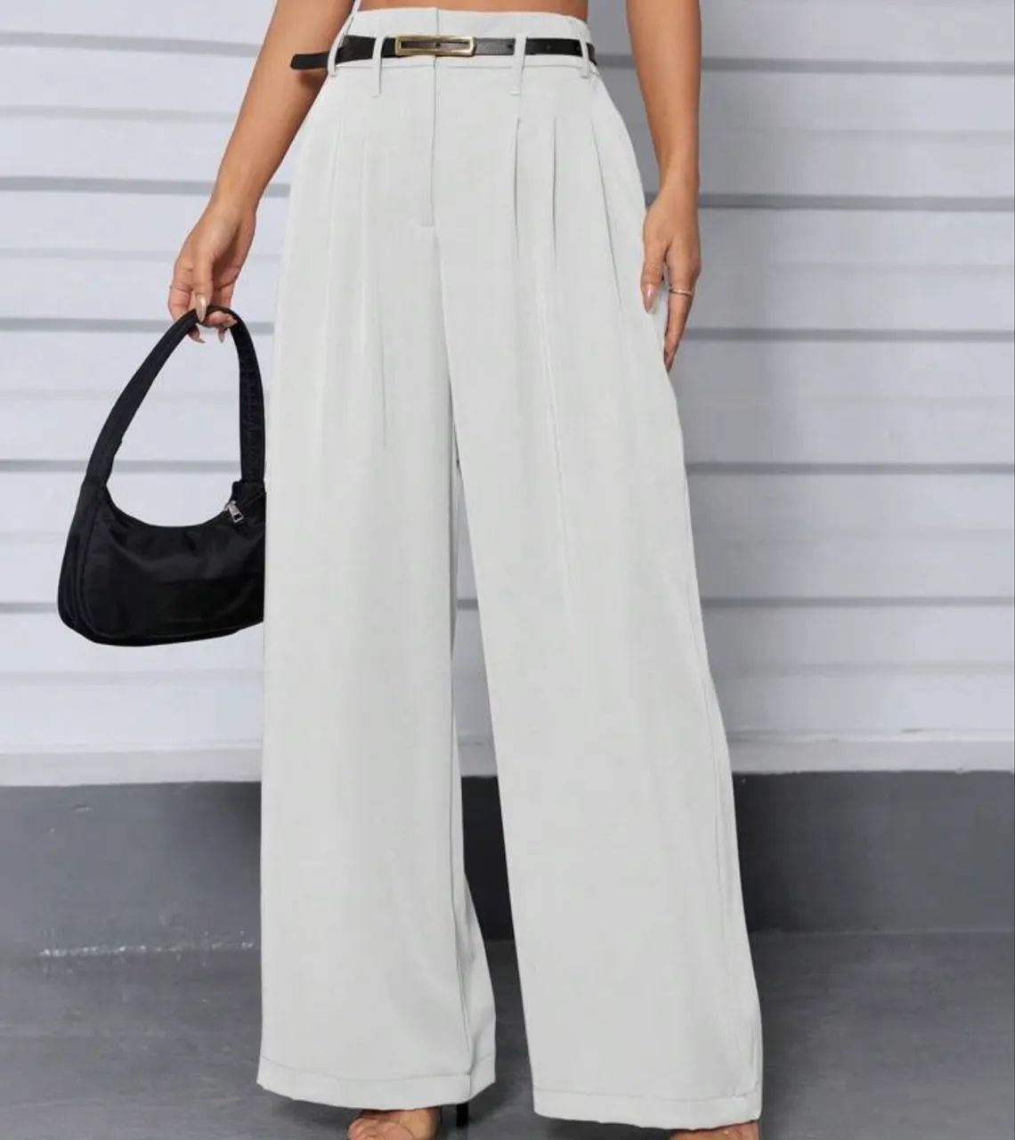 Calça pantalona branca ?G?
