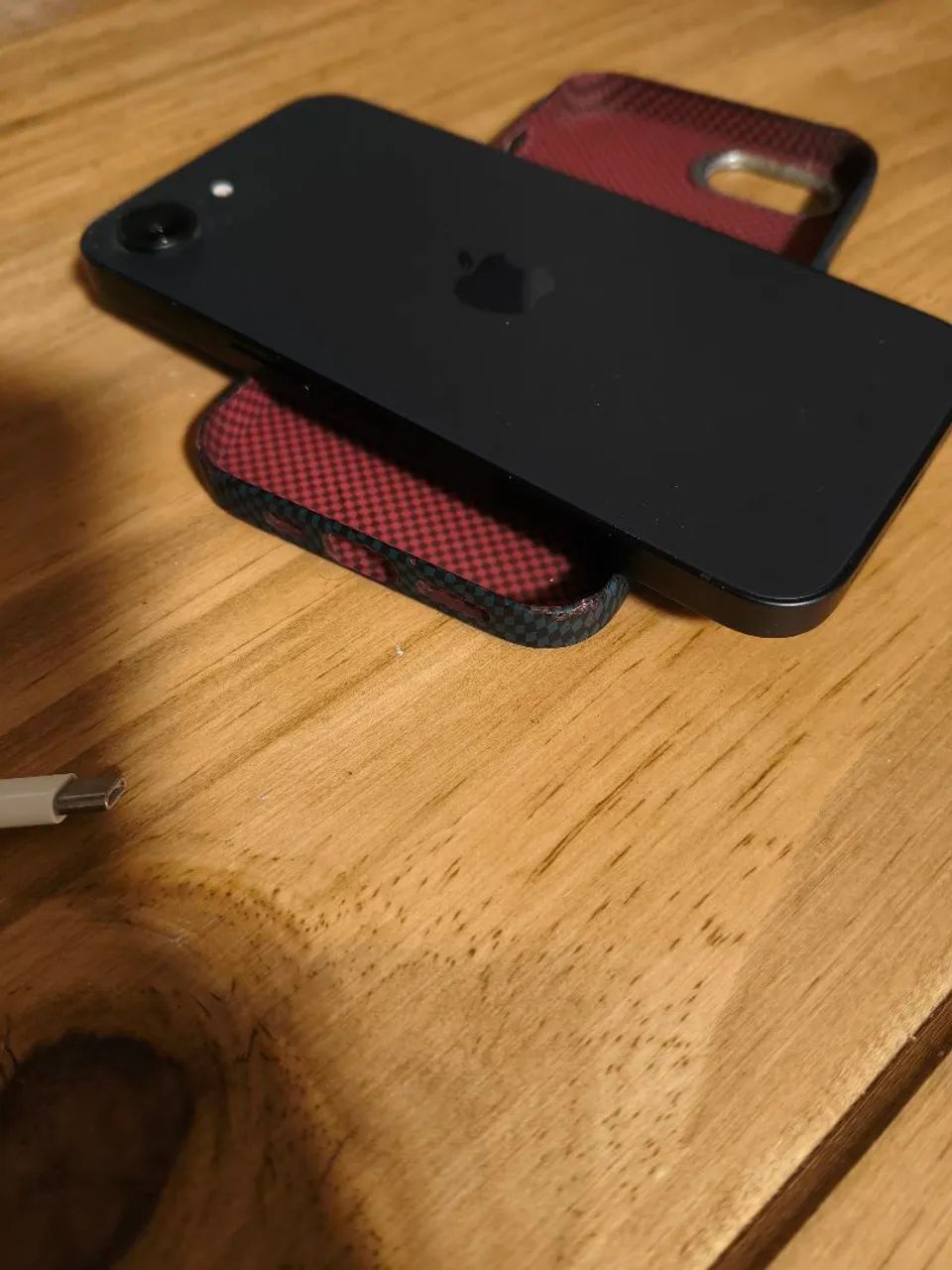 iPhone 16e 128gb preto - Foto 3