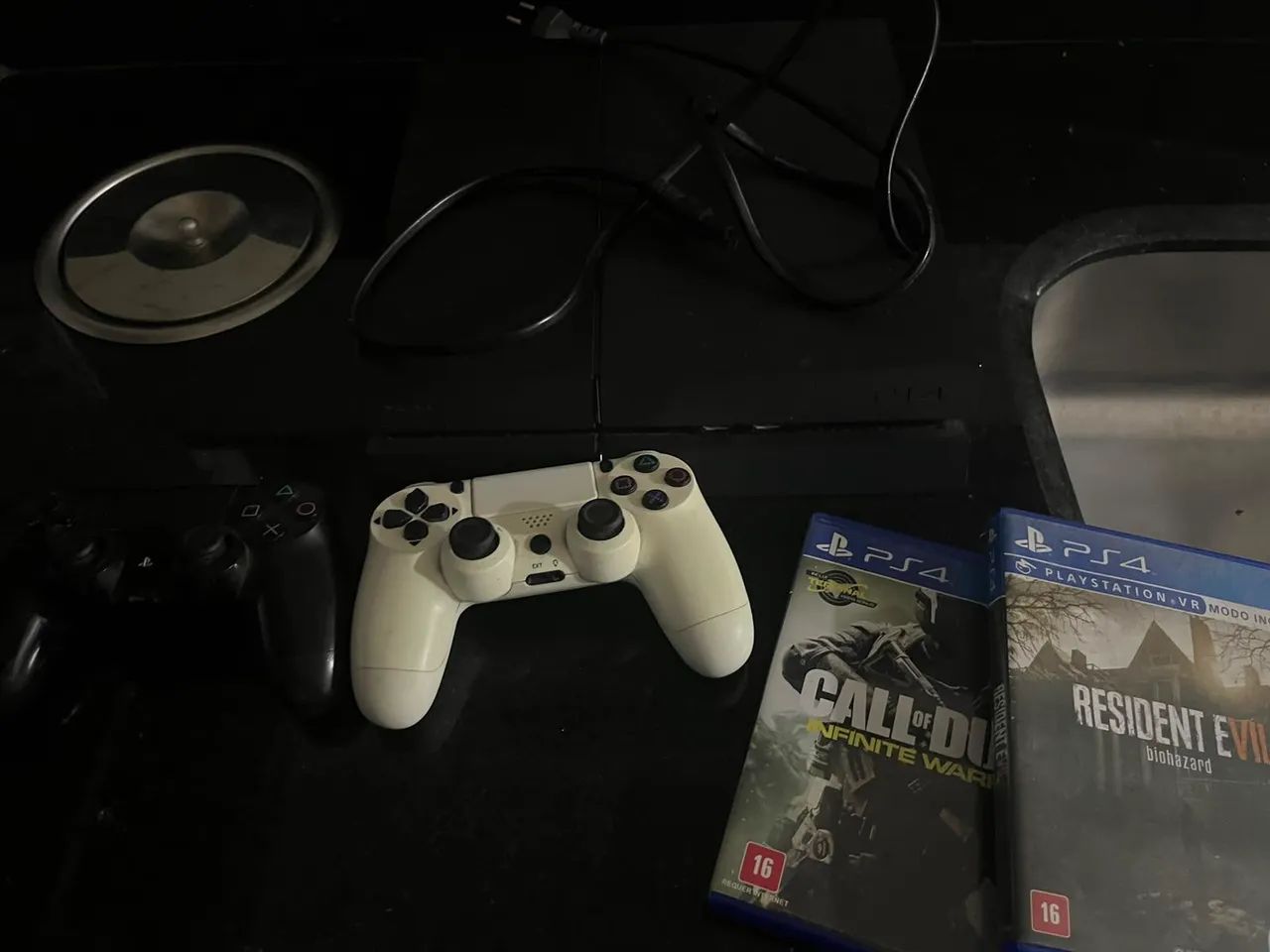 PS4 SEMI-NOVO