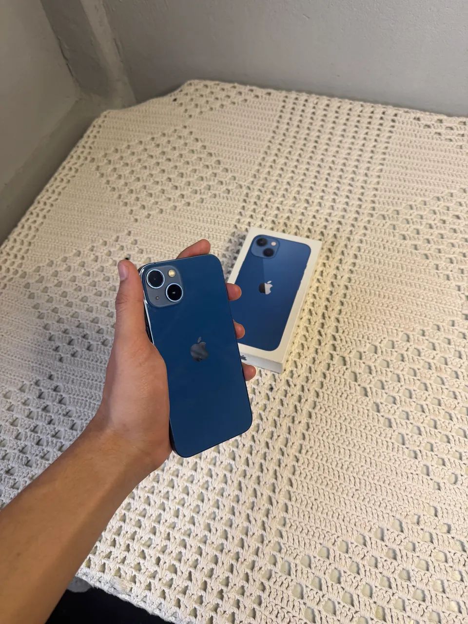 iPhone 13 