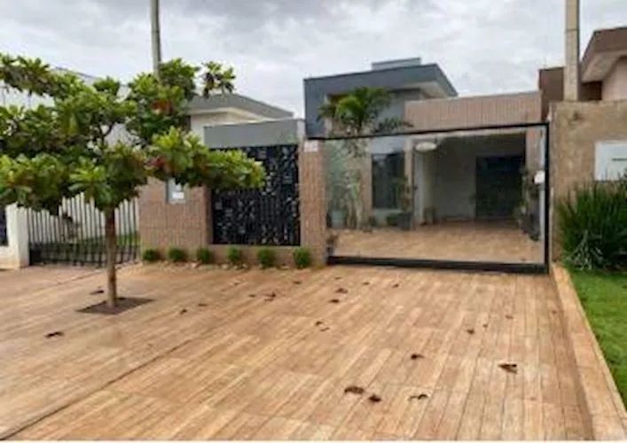 Casa - Jardim América - Assis Chateaubriand/PR