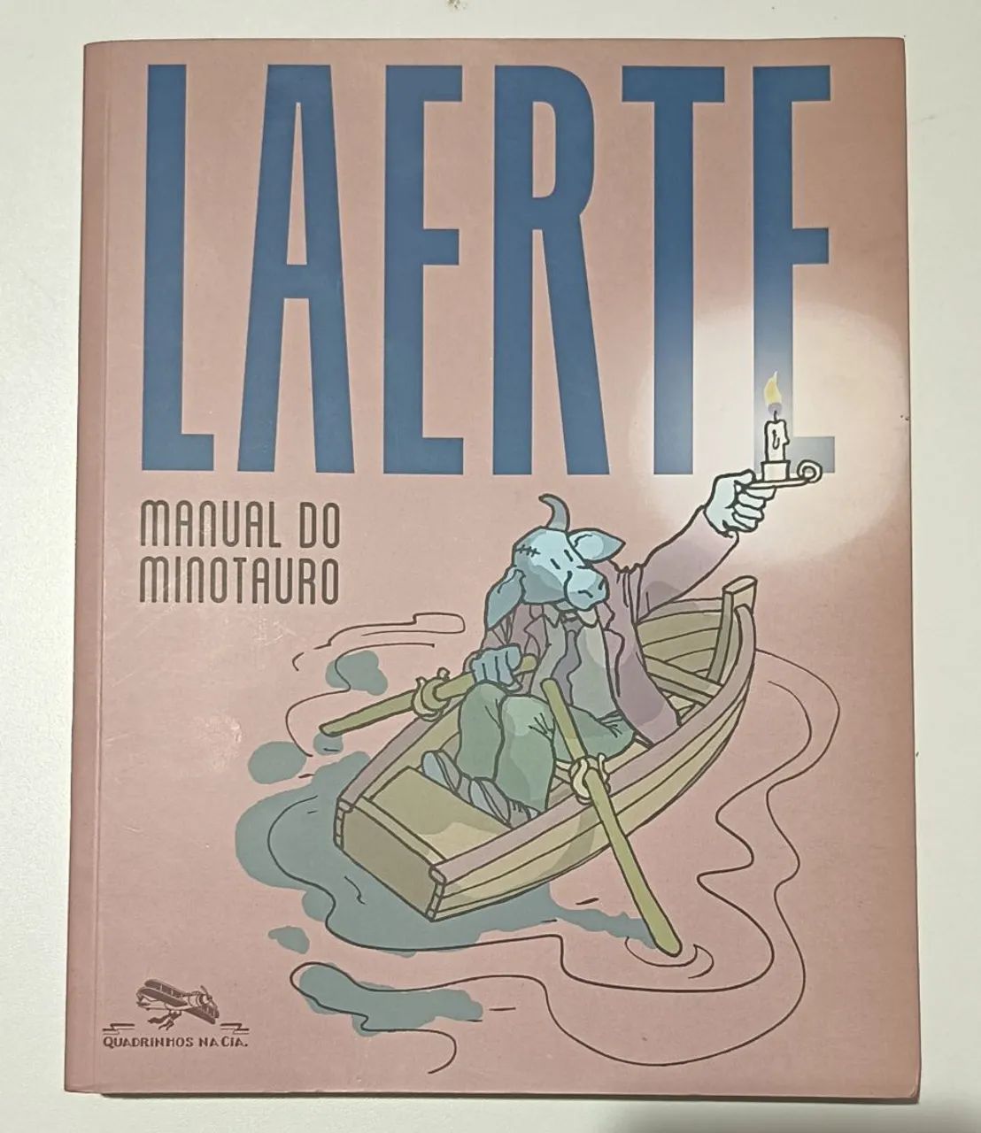HQ - Manual do Minotauro (Autografado e com skecth da Laerte