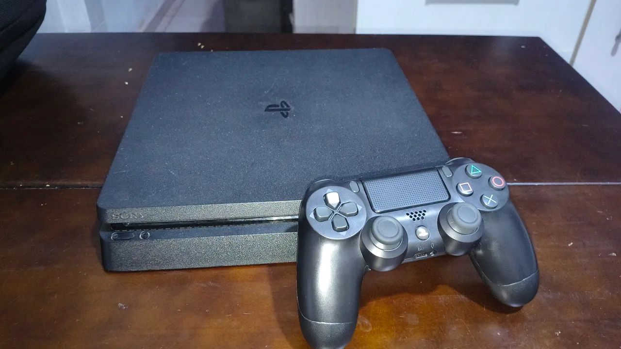 Playstation 4 slim 1tb - Foto 3
