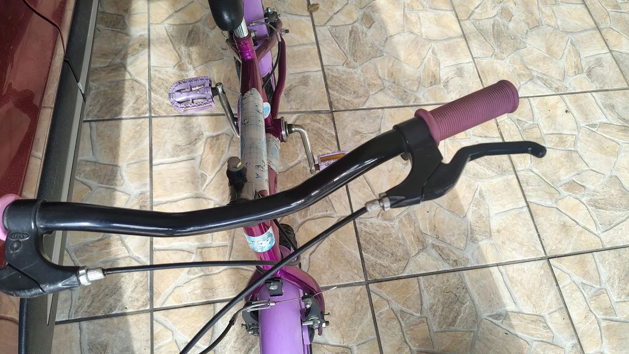 Bicicleta infantil aro 14 - Foto 4