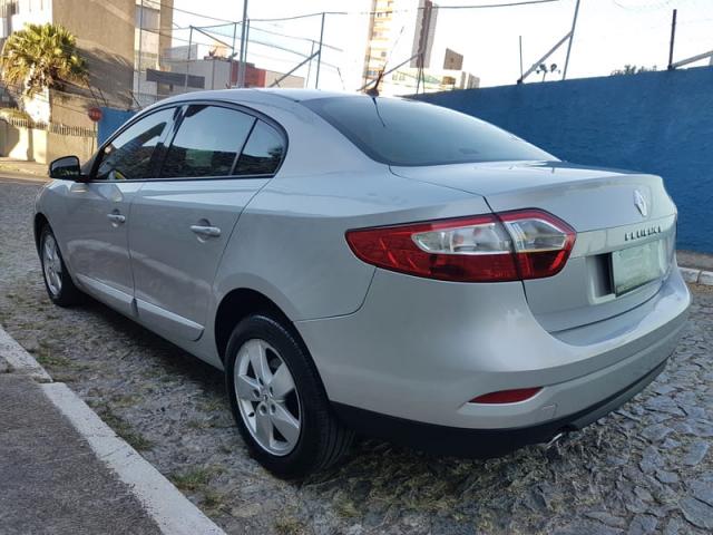 RENAULT FLUENCE DYNAMIQUE 2.0 16V HI-FLEX AUT. 2014 - Foto 7