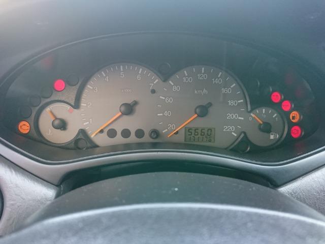 Ford Focus Hacht GLX 1.6 2004 - Foto 10