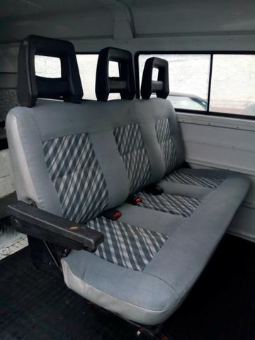 Kombi 1.6 12 lugares - Foto 6