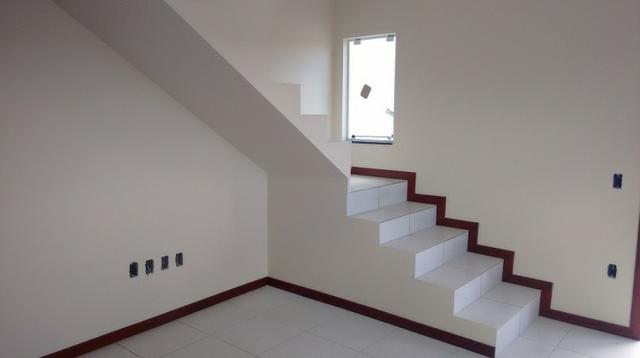1179 Sobrado Geminado Averbado no Centro, excelente localização - Foto 5