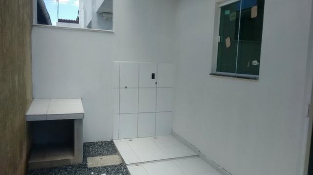 1179 Sobrado Geminado Averbado no Centro, excelente localização - Foto 6