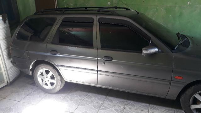 Escort GL Ano 2000 aceito trocar em moto também