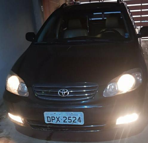 Vende-se Carro Corolla Fielder - Foto 4