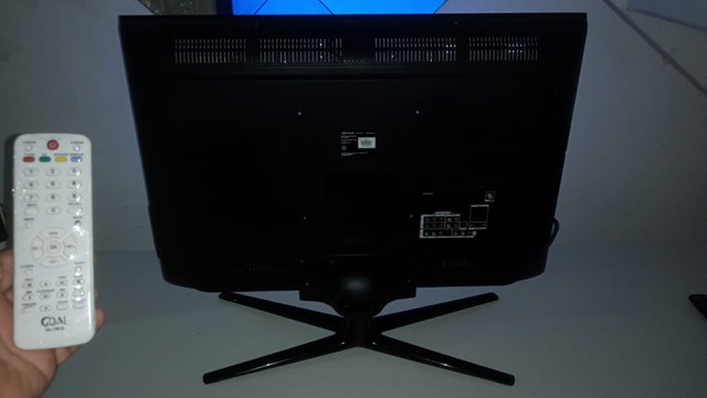 Tv Buster 32 Pol LCD , Imagem perfeita 100% - Foto 3