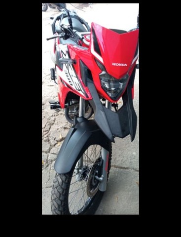 MODELO HONDA XRE 300 RALLY FLEX