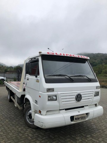 CAMINHÃO PLATAFORMA VOLKSWAGEN 2002