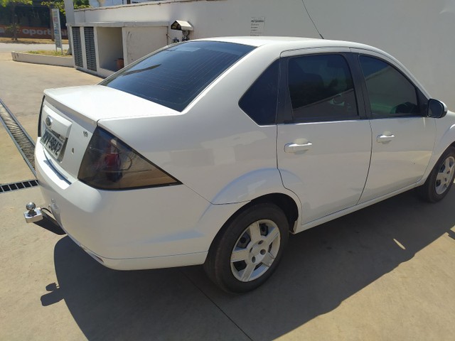 FIESTA SEDAN 1.6 2013