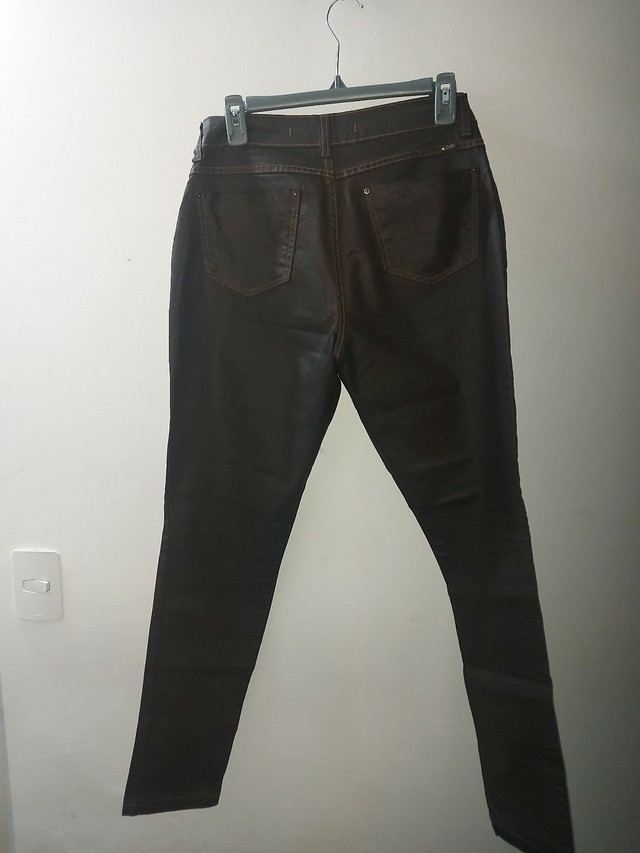 Calça Dallac 44 marron - Foto 2