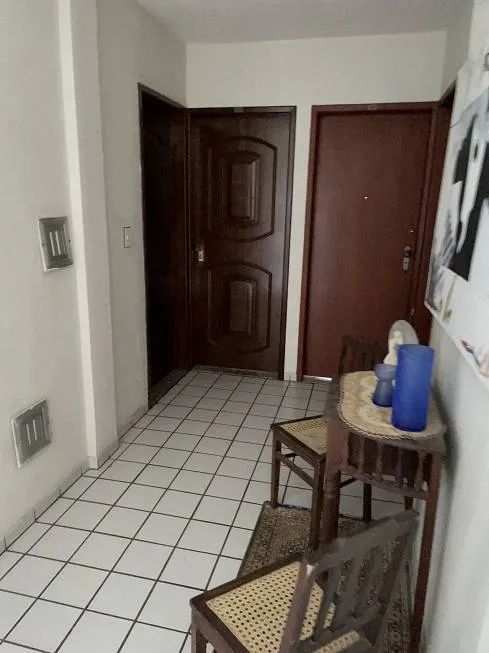 Candeias - 03 Qtos / 02 Suítes - 01 Vaga - Excelente localização - Armários embutidos - Foto 7