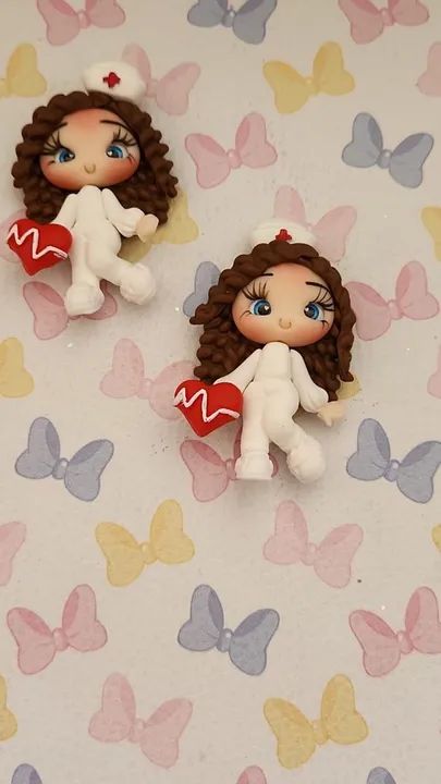 Apliques de biscuit pra caneta, laços, crachá  - Foto 2