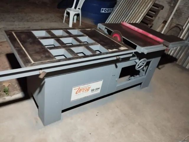 Esquadrejadeira profissional verry III corte reto motor de 3cv trifásico Valor 4.000 aceit - Foto 3