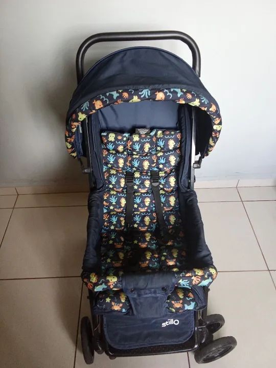 Carrinho de bebê estilo