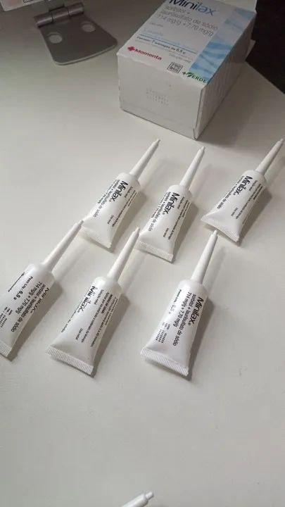 Minilax (sorbitol + laurilsulfato de sódio 714 mg/g + 7,7 mg/g) - Foto 2