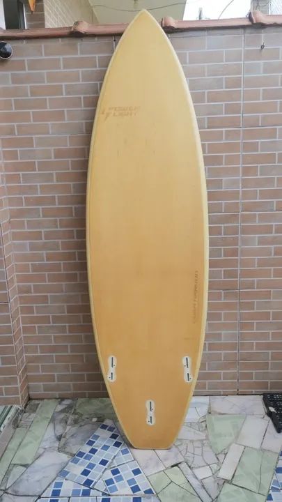 Prancha PowerLight 5'11 Modelo FD com quilhas Kinetic Racing - Foto 2