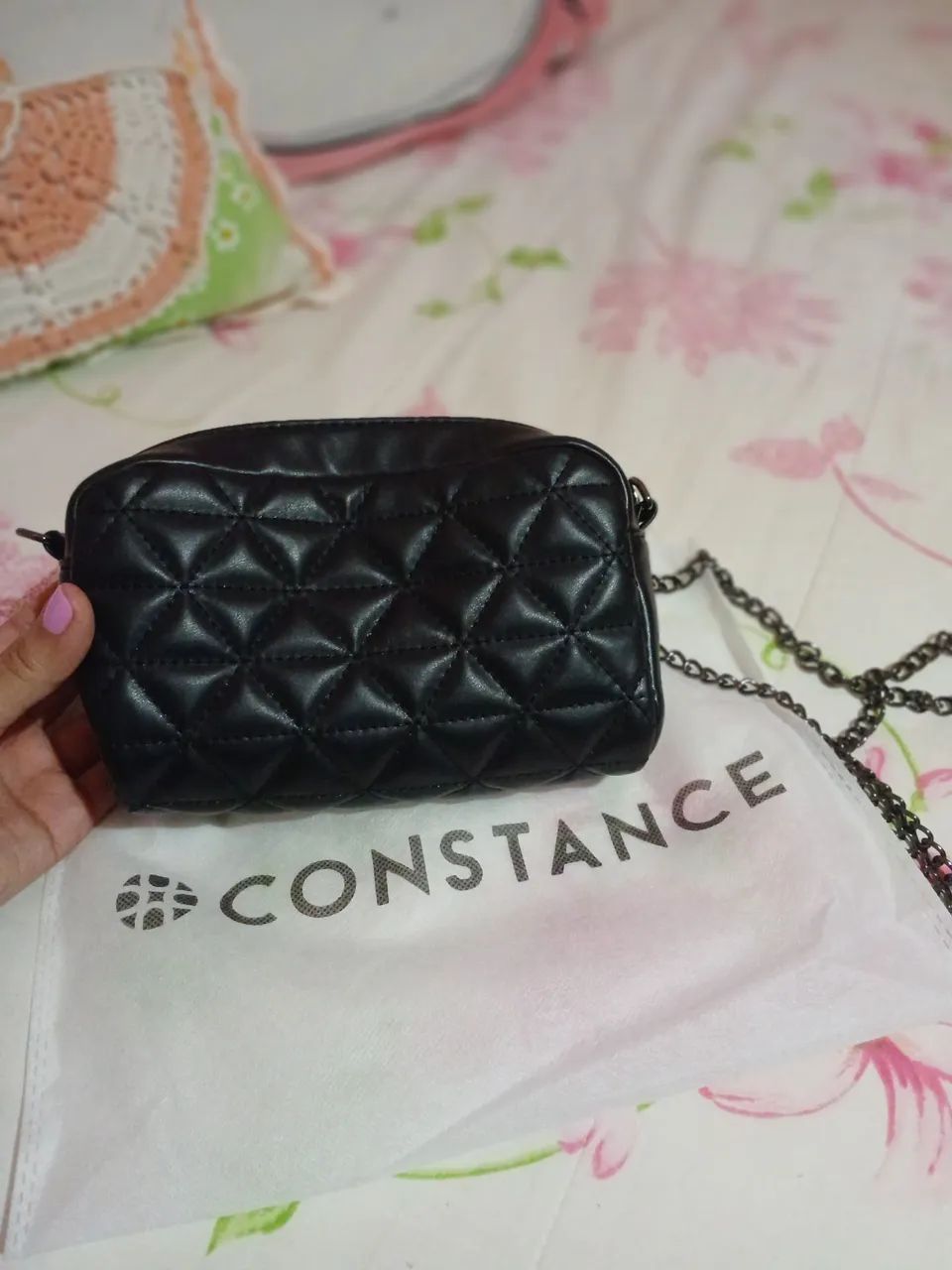 Bolsa Transversal Preta Constance  - Foto 2