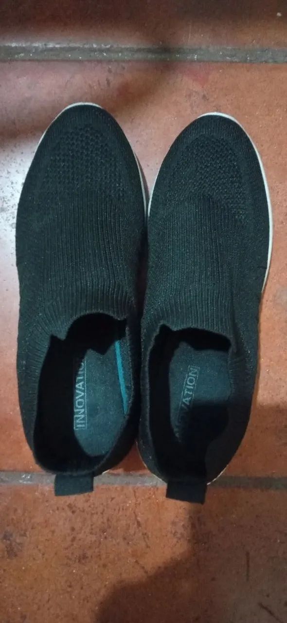 Tênis Slip On Preto - Conforto e Estilo