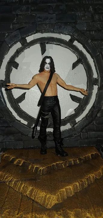 DIORAMA ACTION FIGURE O CORVO - Foto 4