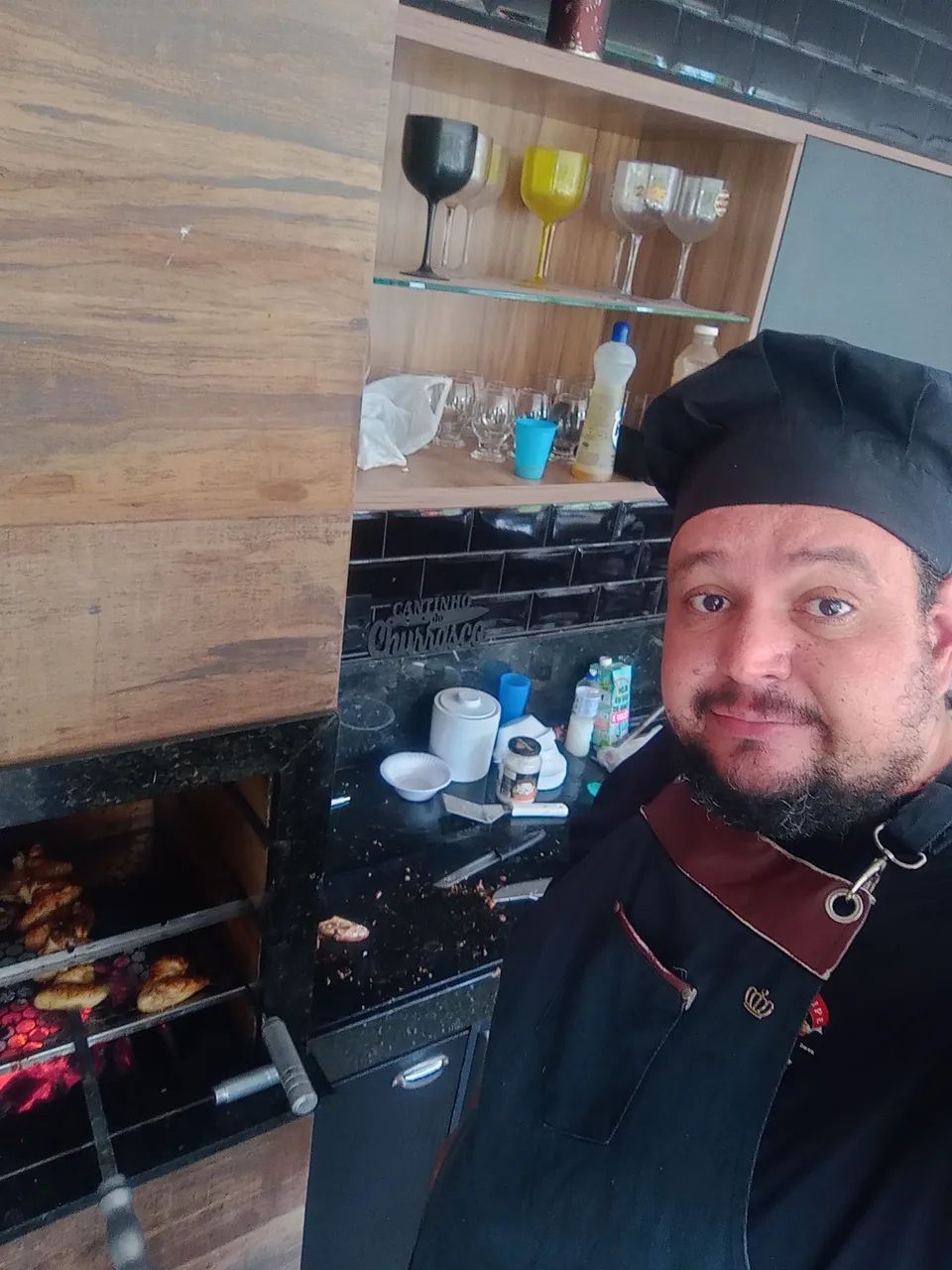 Churrasqueiro profissional a Domicílio Cozinheiro 