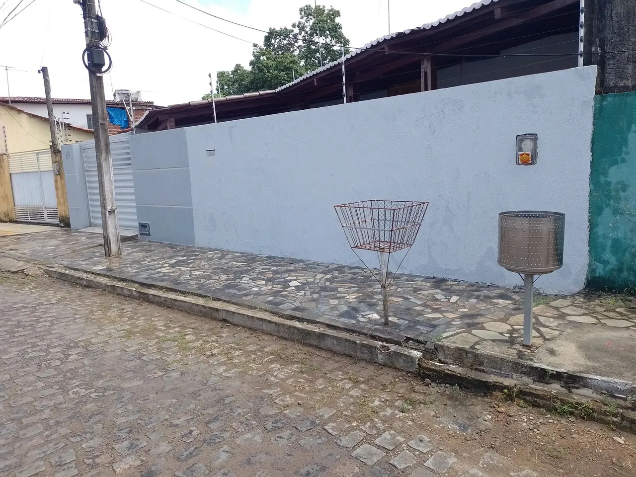 CASA A VENDA NO VALE DO SOL, PRÓXIMO A UBS.