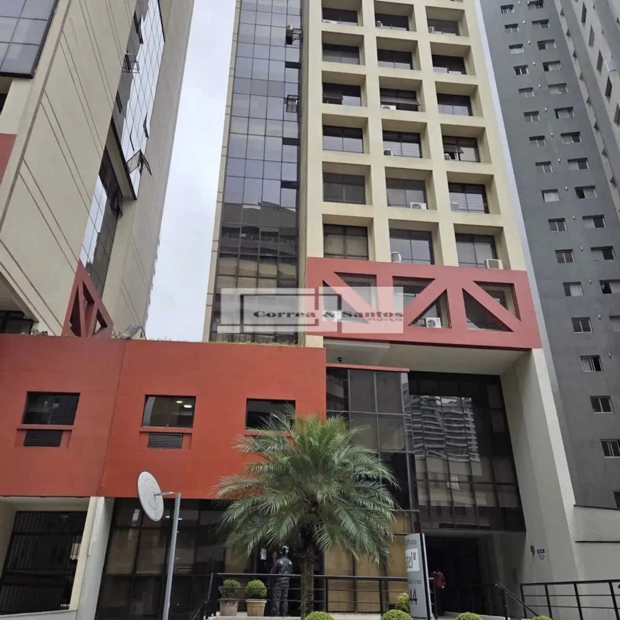 Cjto Comercial/Sala para alugar por R$ 1250.00, 40.00 m2 - BATEL - CURITIBA/PR
