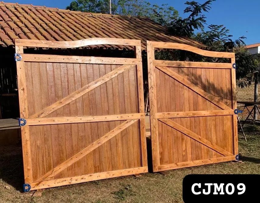 PORTÃO DE MADEIRA MACIÇA DIRETO DA FÁBRICA 64231157963777121