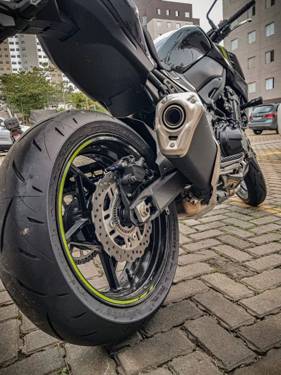 Kawasaki Z900 - Foto 2