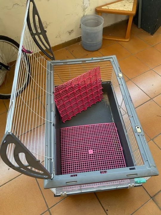 Gaiola para Roedores 96 cm  compr x 46 cm altura x 55 cm largura (usada mas bom estado  - Foto 2