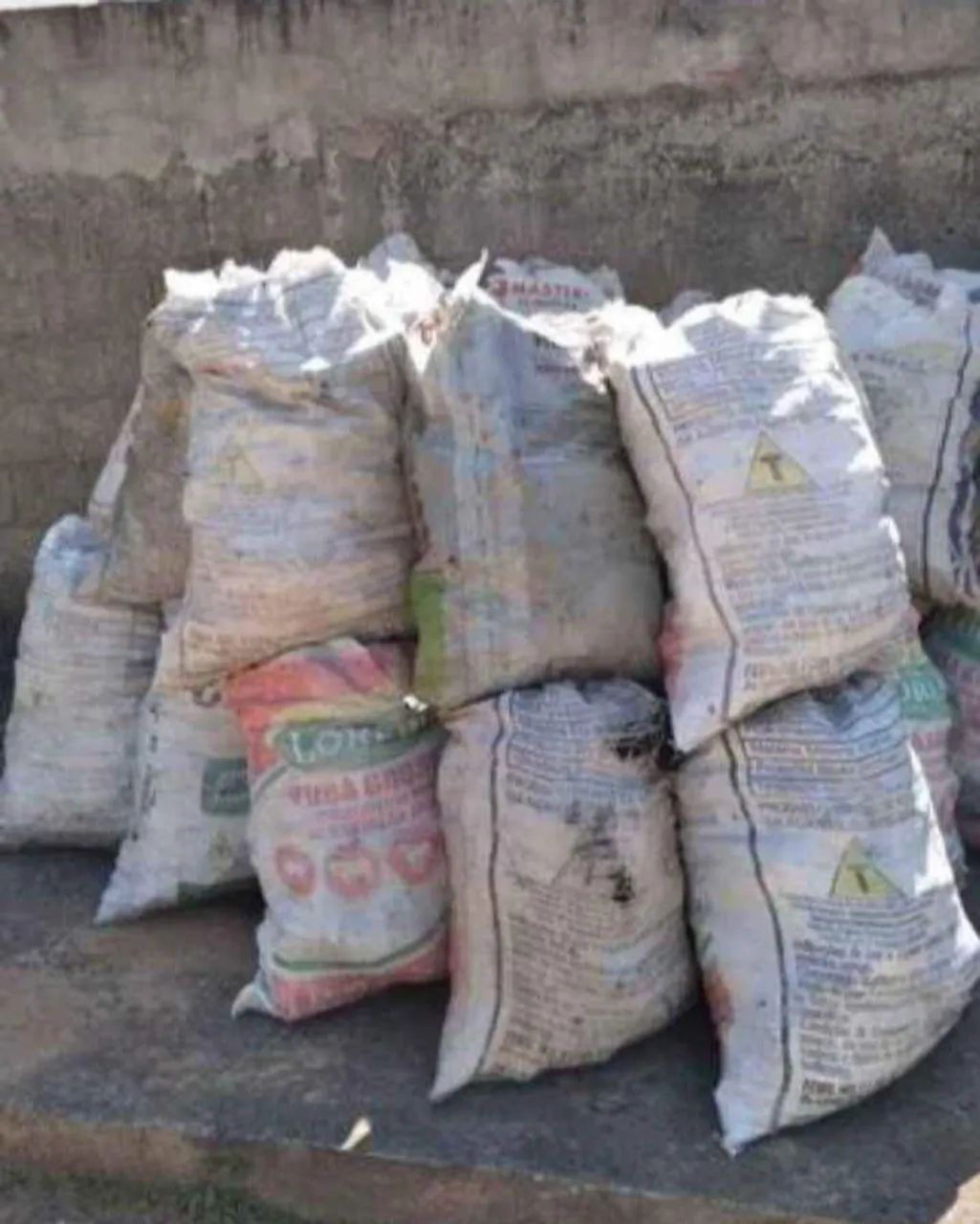 Vendo Carvão Vegetal 63824580385153122