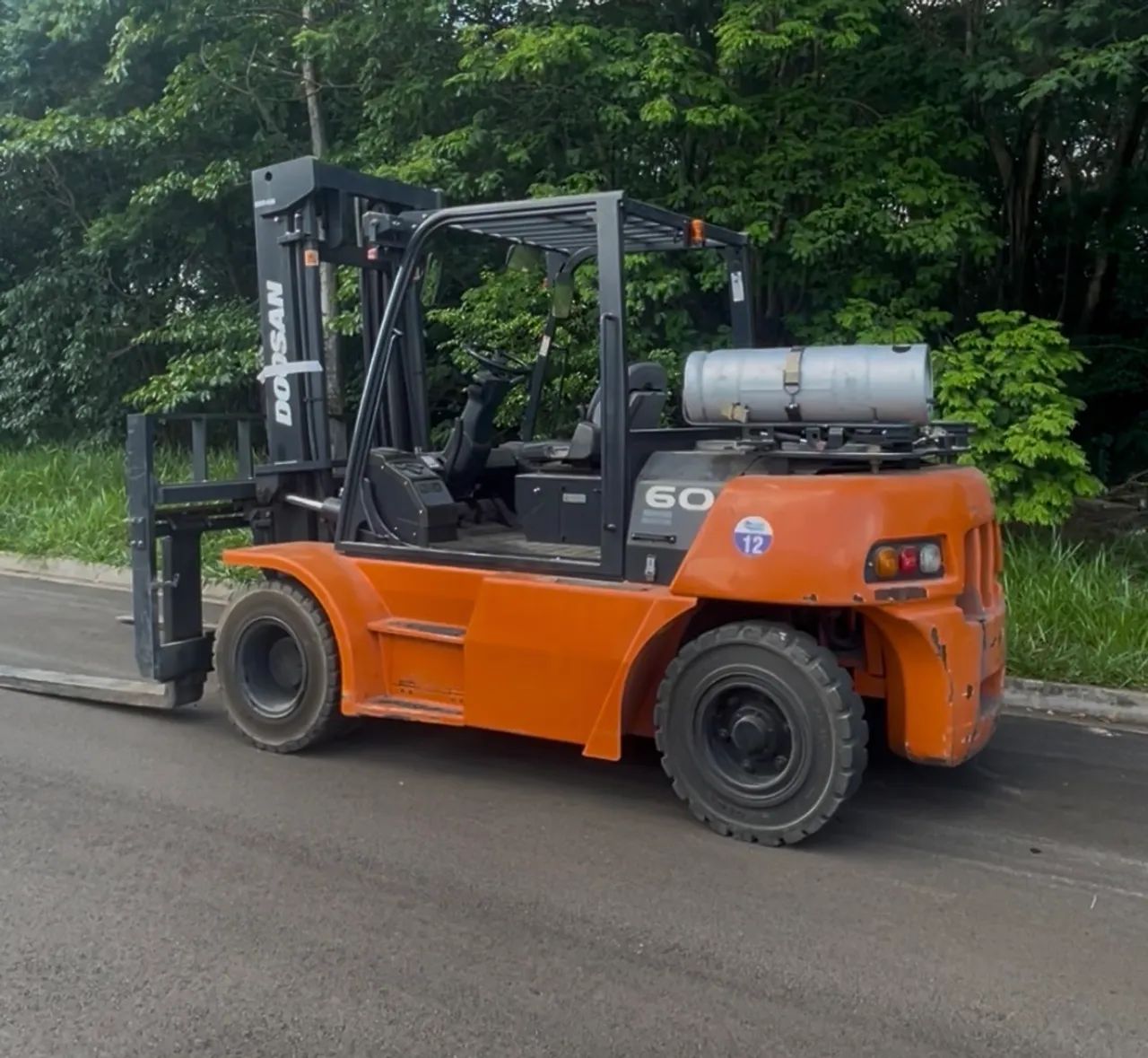 Empilhadeira Doosan 6ton