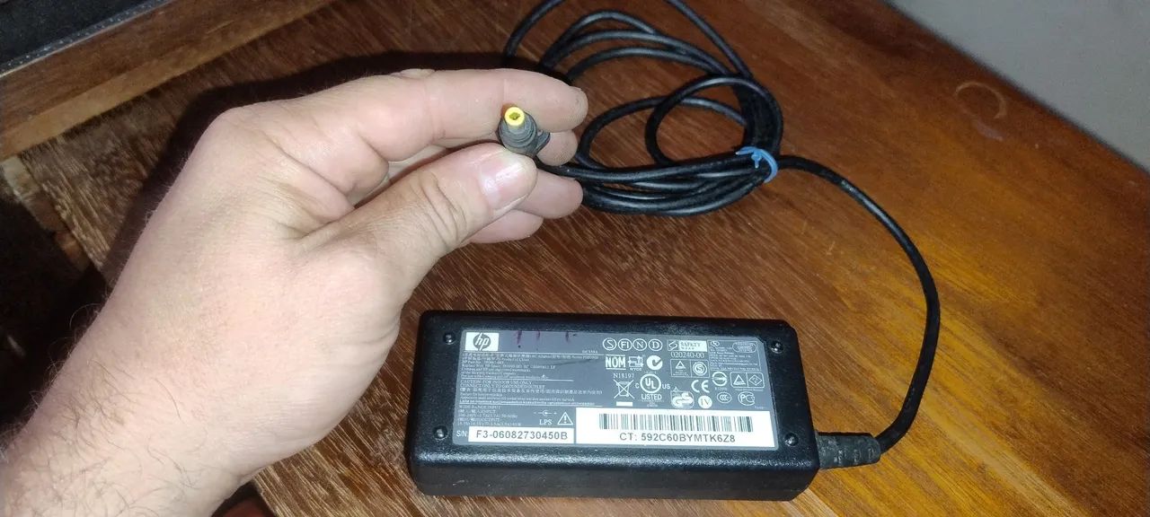 Fonte Carregador HP 18.5V 3.5A Notebook - Foto 2