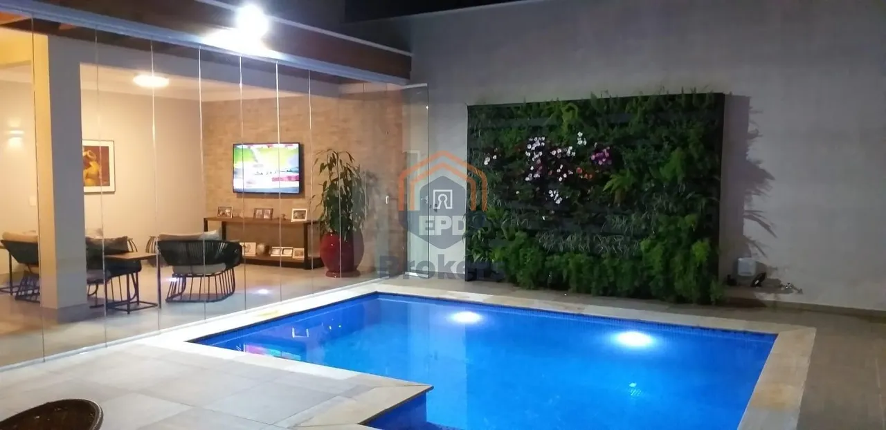 CASA A VENDA NO CONDOMÍNIO BOSQUE DOS JATOBÁS-JUNDIAÍ