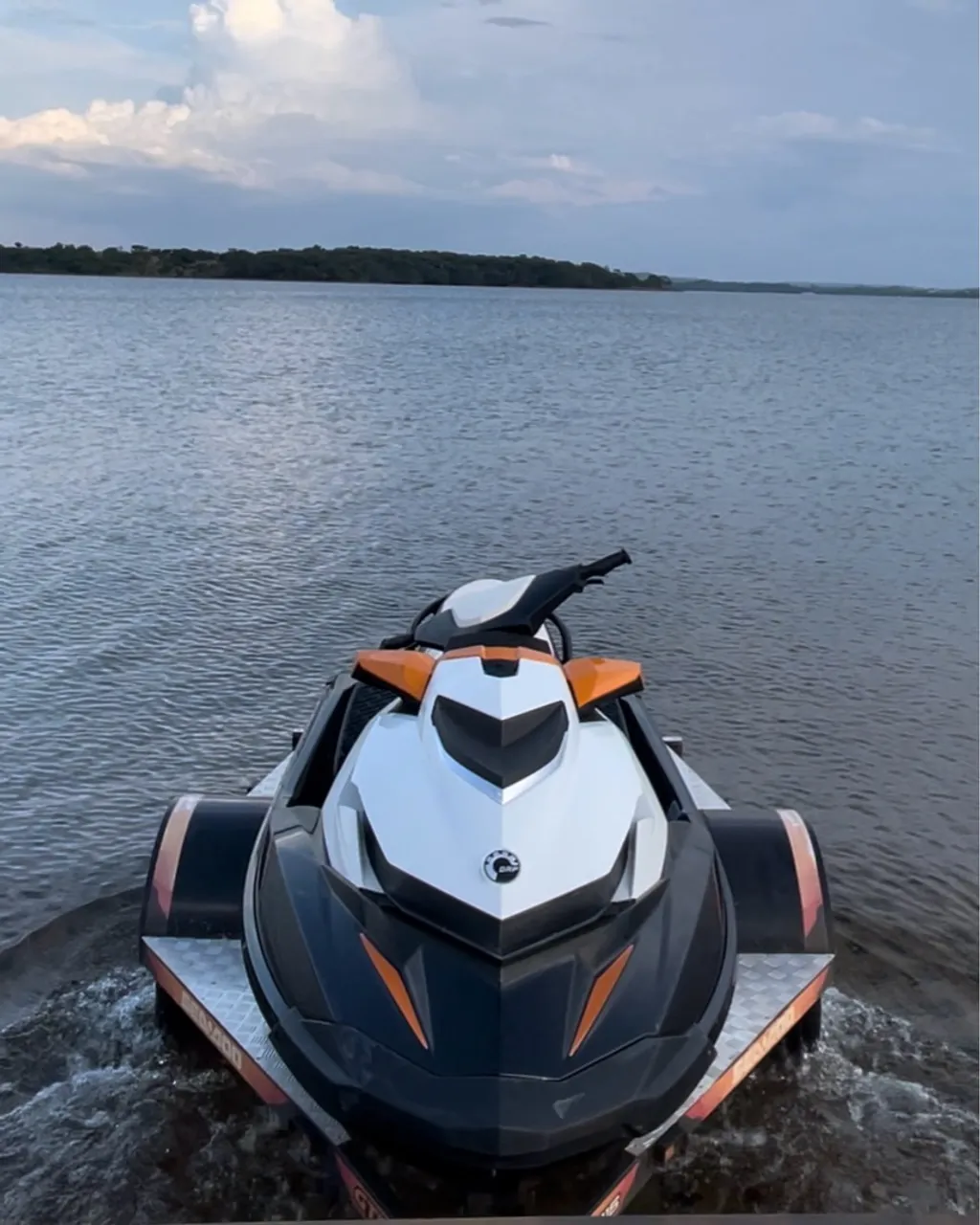 Jet Ski Seadoo GTR215