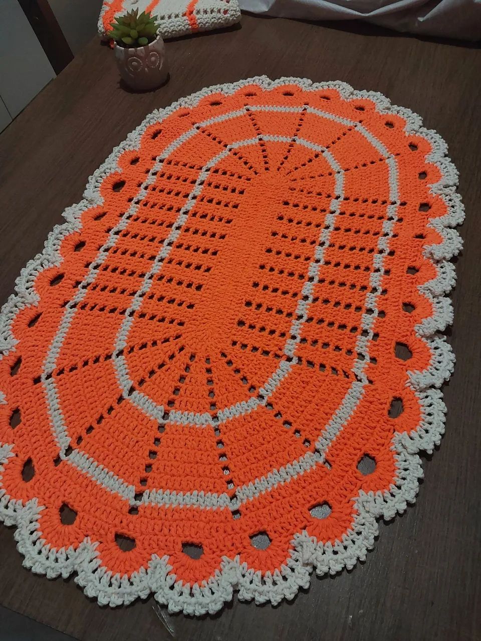 Tapetes em crochê Cru e Laranja - Foto 3