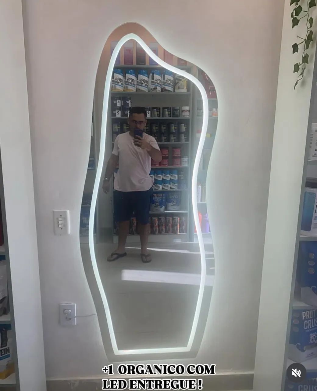 Espelho Decorativo com LED