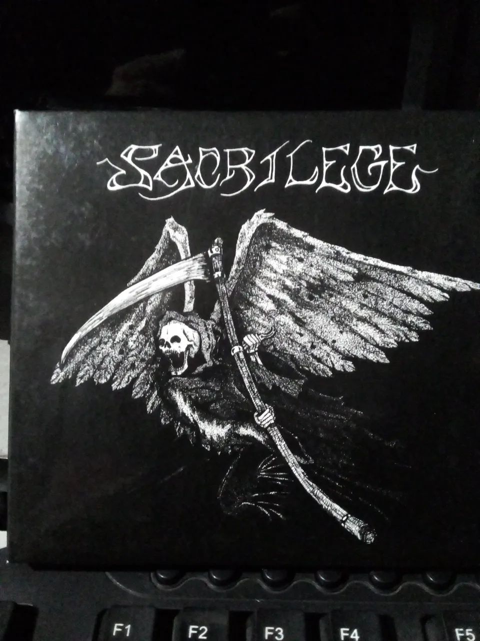 CD Sacrilege - Time to Face the Reaper (The Demos) English Dogs Discharge Varukers