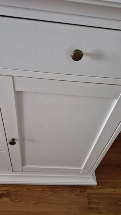 Buffet branca de madeira etna