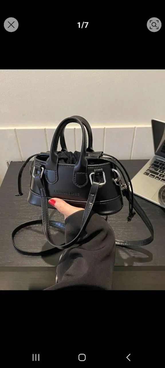 Bolsa de Ombro Preta