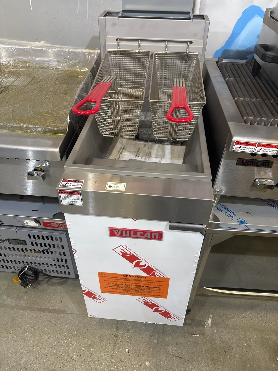 Fritadeira LG 300 a gás 
