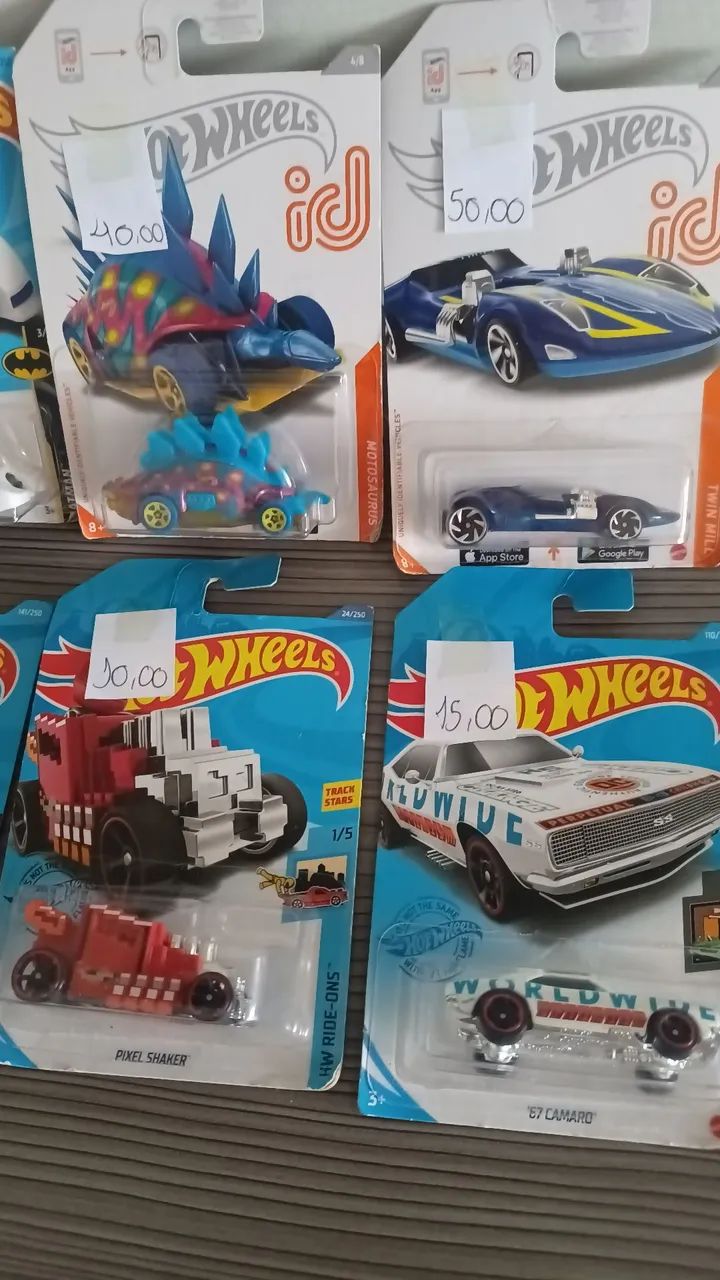 Carrinhos Hotwheels Novos preços variados  - Foto 2